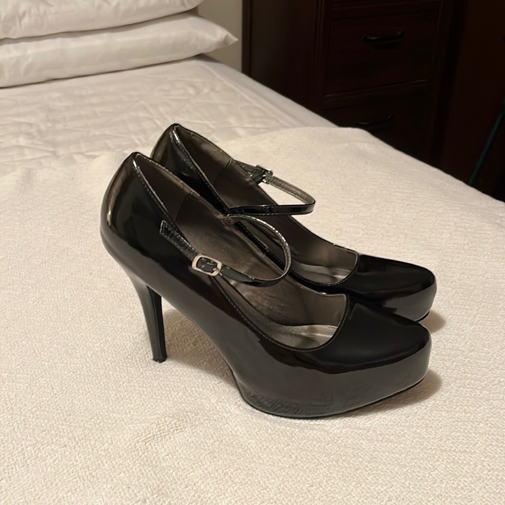 Torrid Black Pat. Mary Janes
